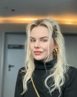 Алиса Вокс
