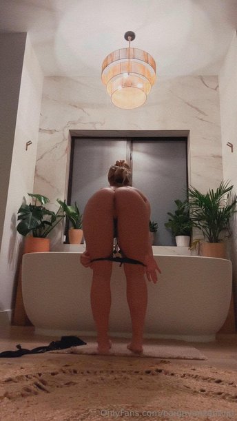Пейдж Ванзант (Paige VanZant)